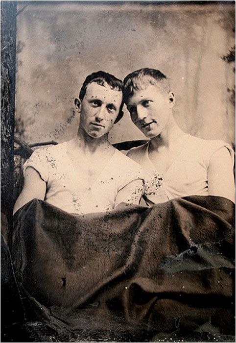 Vintage Photos of LGBT Couples