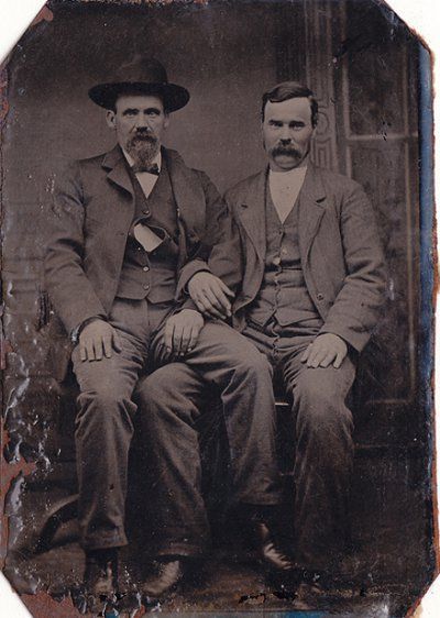 Vintage Photos of LGBT Couples