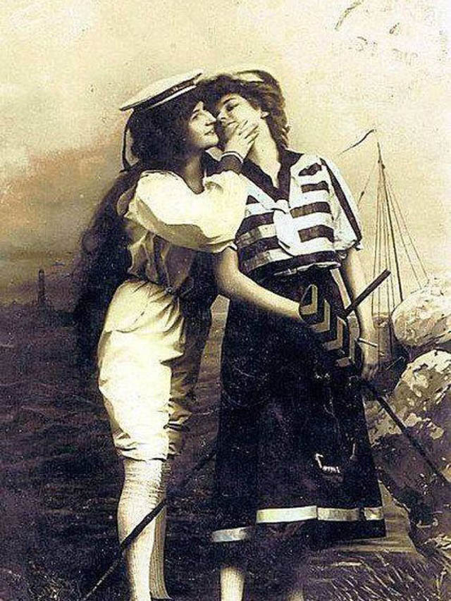 Vintage Photos of LGBT Couples