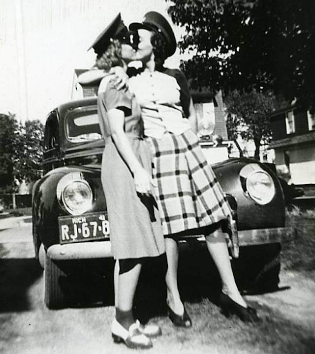 Vintage Photos of LGBT Couples