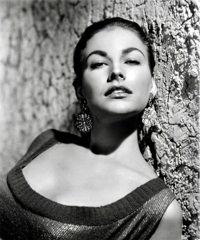 Mara Corday Beautiful Photos