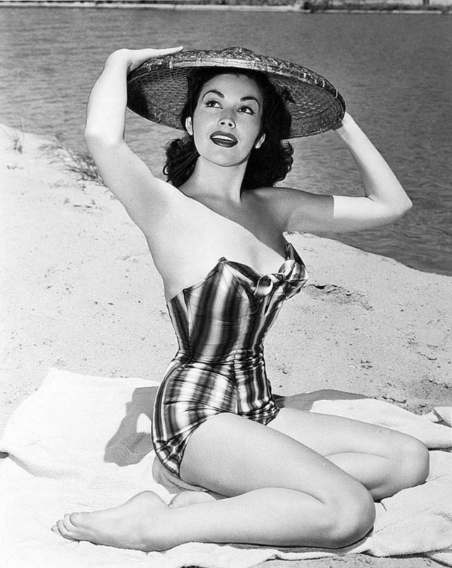 Mara Corday Beautiful Photos
