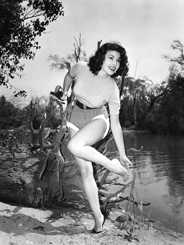 Mara Corday Beautiful Photos