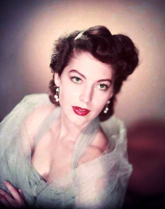 Ava Gardner Old Photos