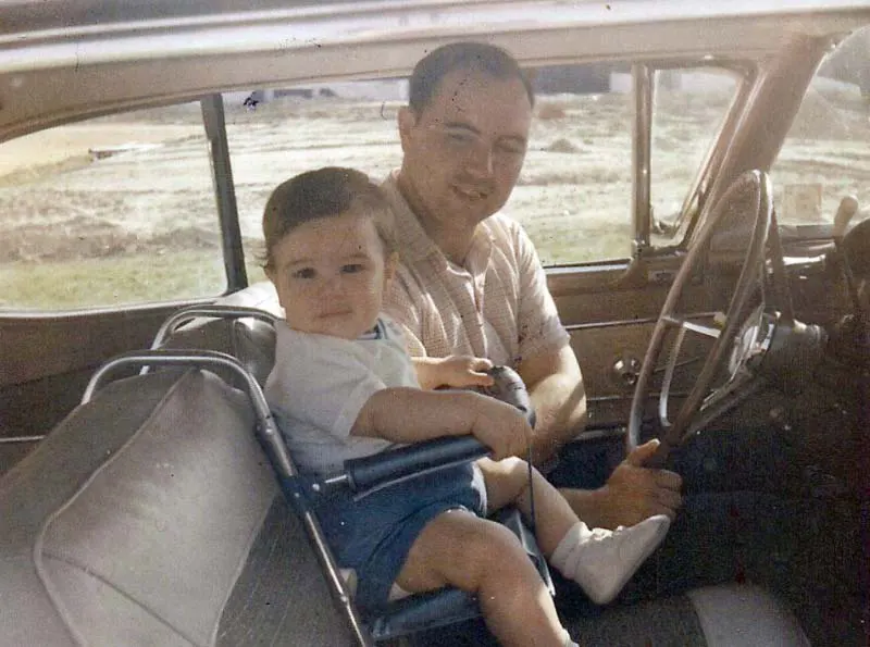 Odd and Unsafe Vintage Baby Car Seats From the Past