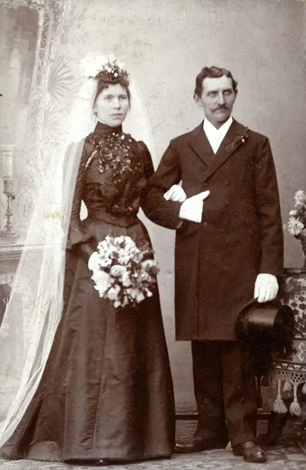 Weddings old photos early 20th century