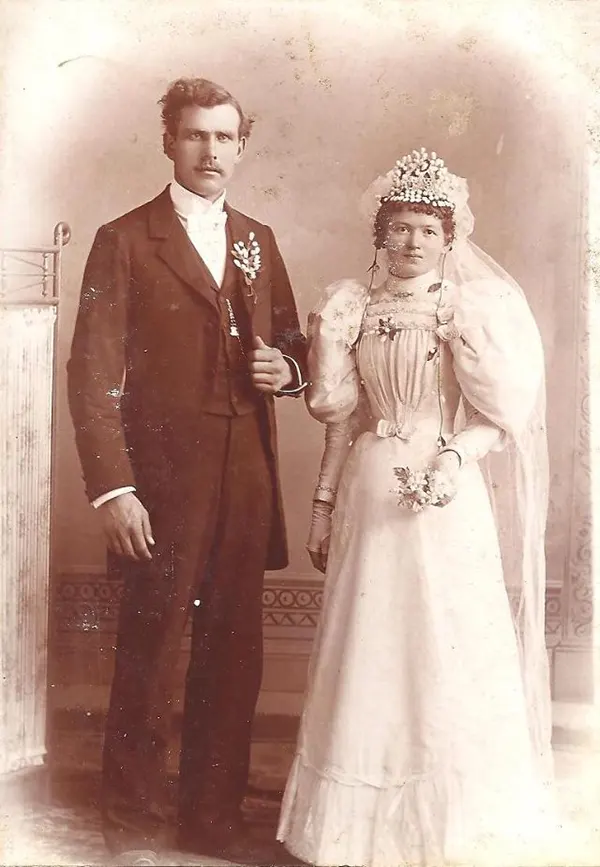 Weddings old photos early 20th century