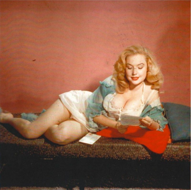 Betty Brosmer Vintage Photos