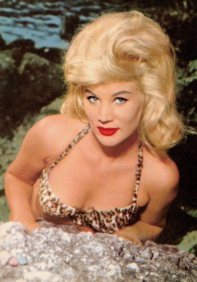 big women hairdo styles of the 1960s