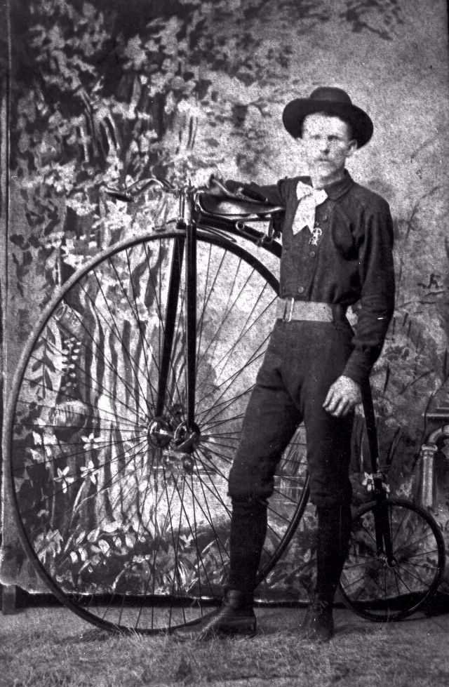 Penny-Farthing Old Photos