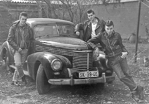 Greasers of the 1950s Vintage Photos