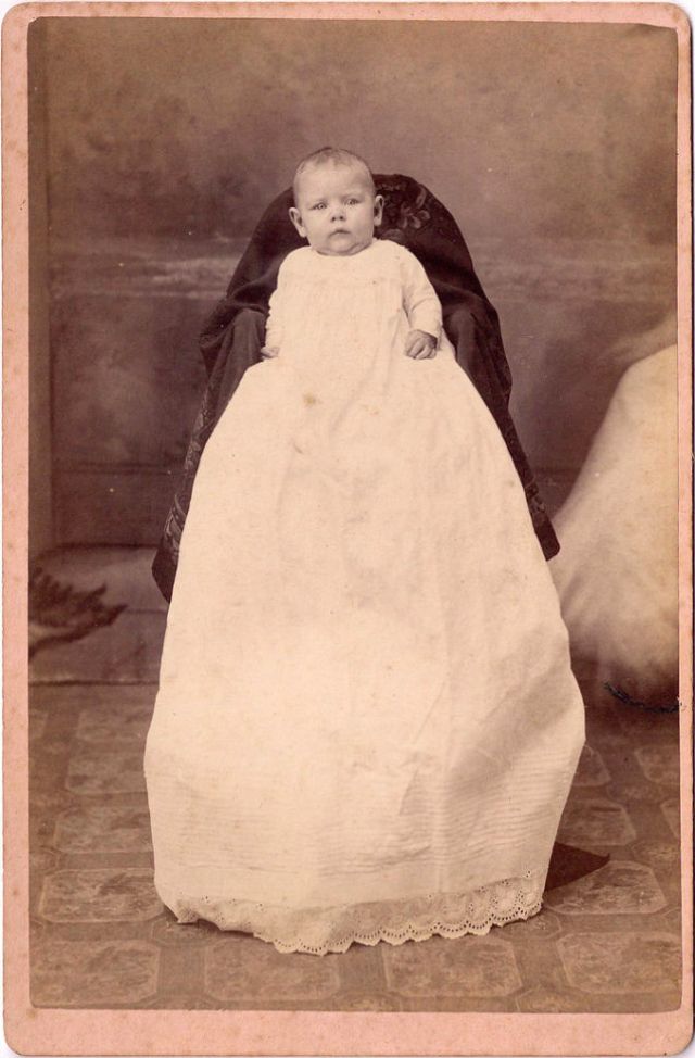 Hidden Mother Photography