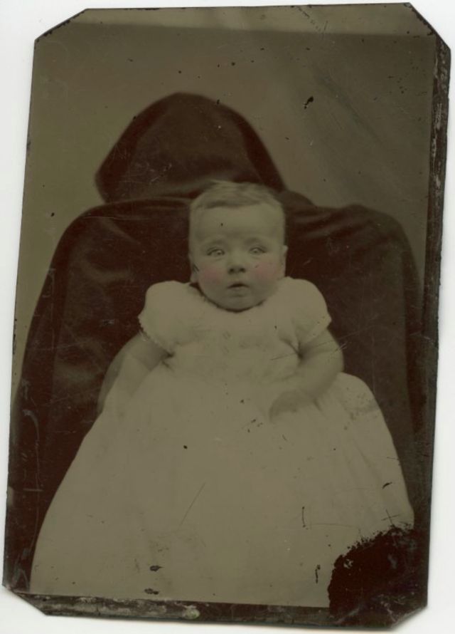 Hidden Mother Photography