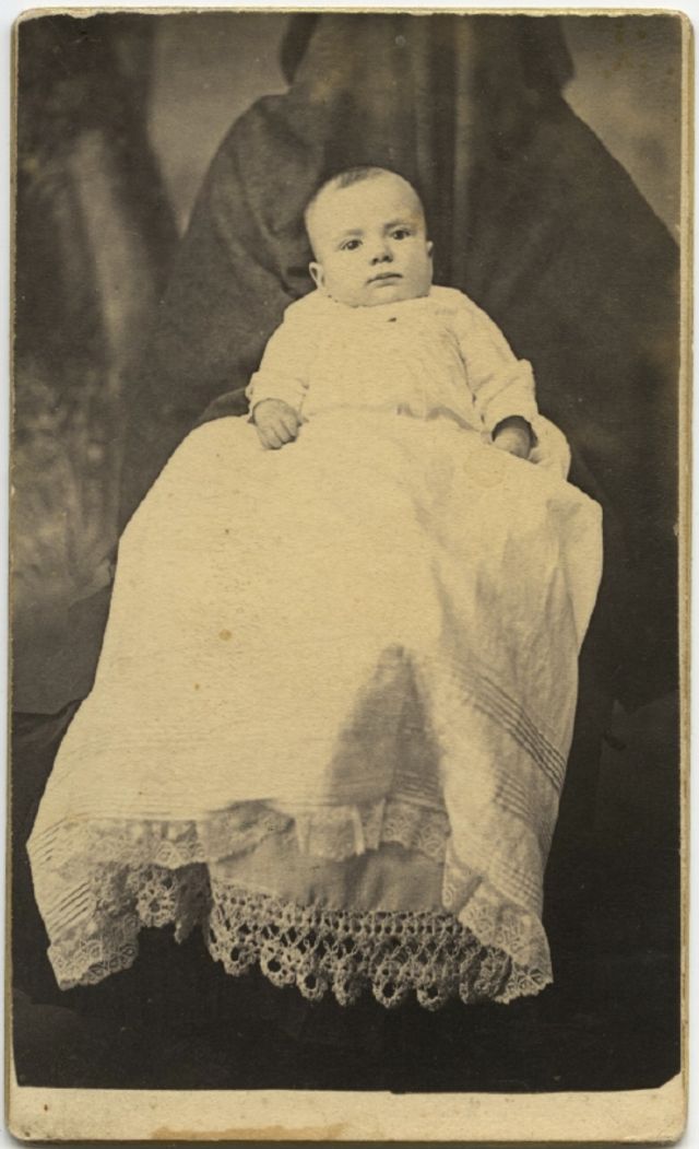 Hidden Mother Photography