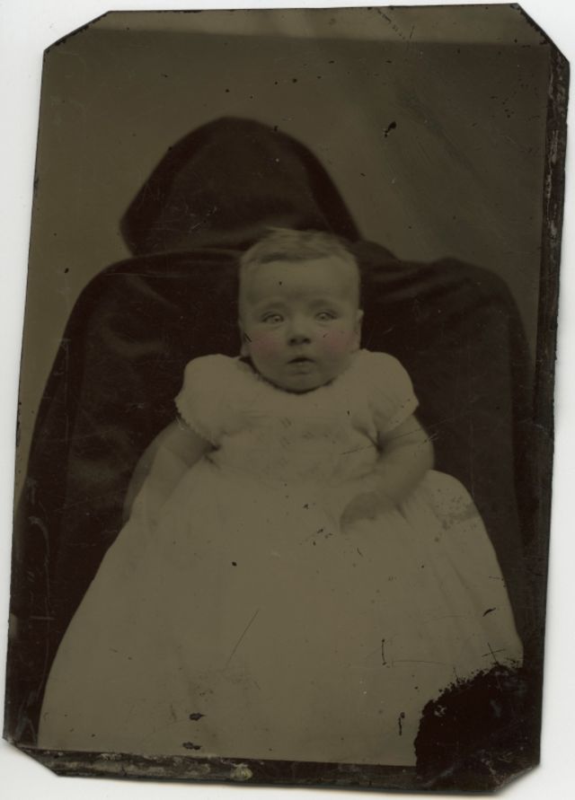 Hidden Mother Photography