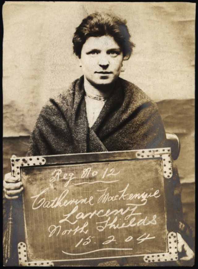 Female criminals of the Edwardian era vintage mugshots