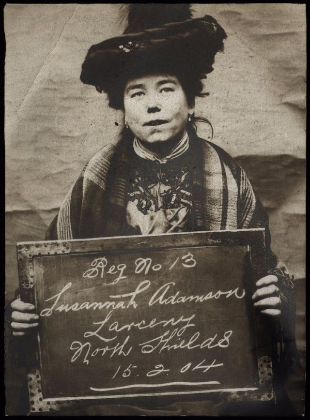 Female criminals of the Edwardian era vintage mugshots