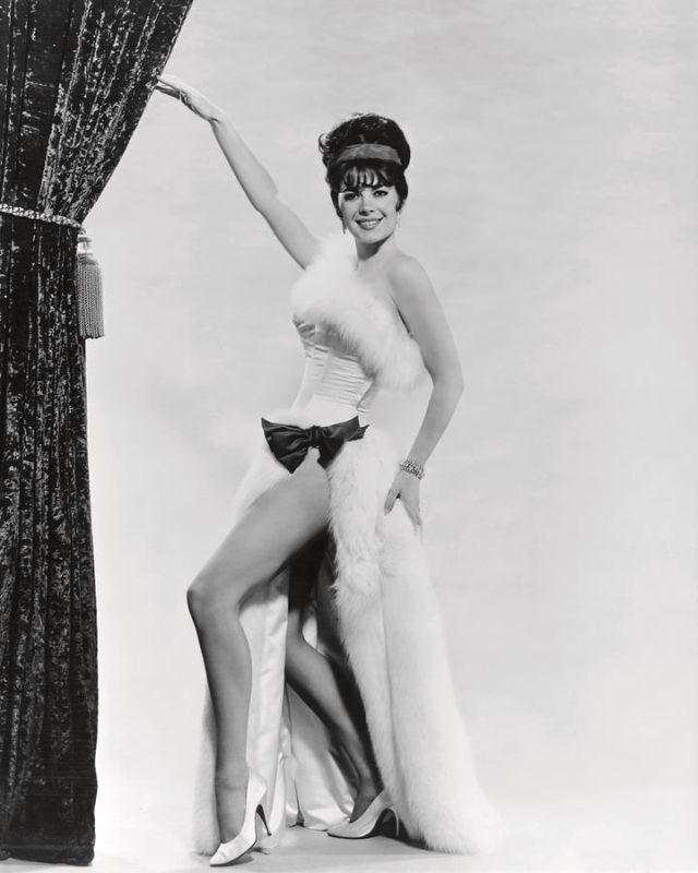 Vintage Photos of Natalie Wood