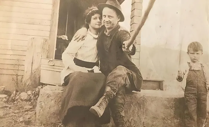 Vintage Selfie Sticks Photos