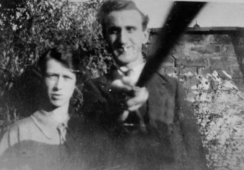 Vintage Selfie Sticks Photos