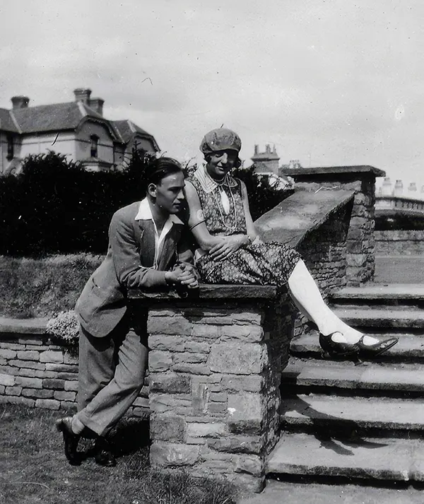 Fashion of 1920s old photos