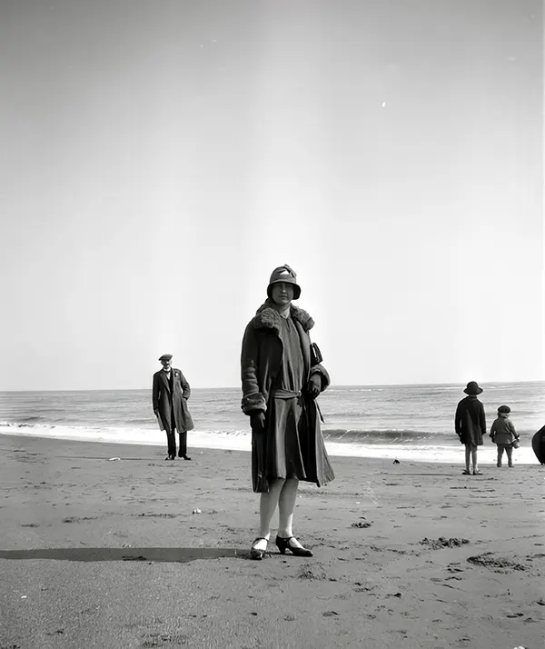 Fashion of 1920s old photos