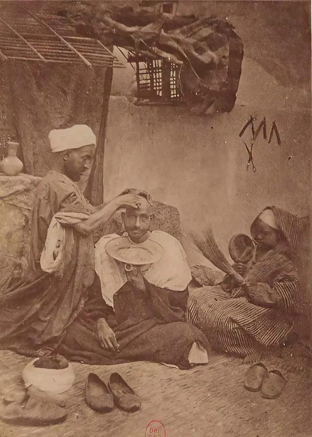 The Faces of 1870s Egypt: Captivating Old Photos by Émile Béchard