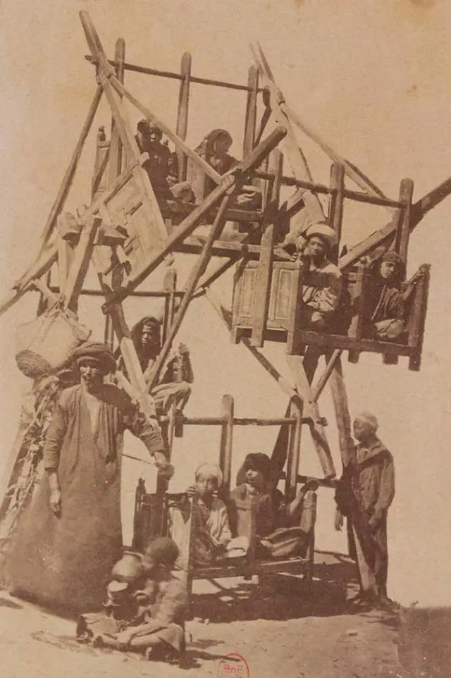 The Faces of 1870s Egypt: Captivating Old Photos by Émile Béchard