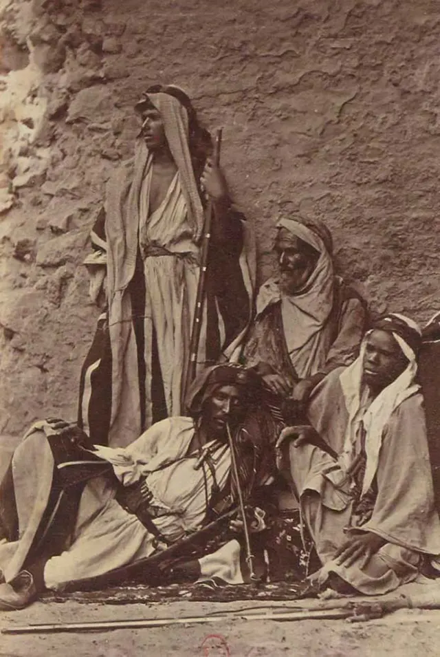 The Faces of 1870s Egypt: Captivating Old Photos by Émile Béchard