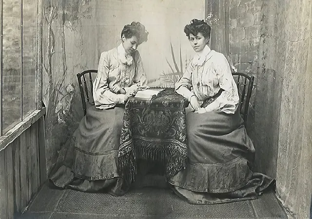 1890s Vintage Glamour of Women's Fashion