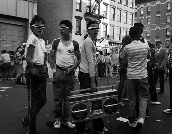 Hottest Most Grooviest Photos From the Past