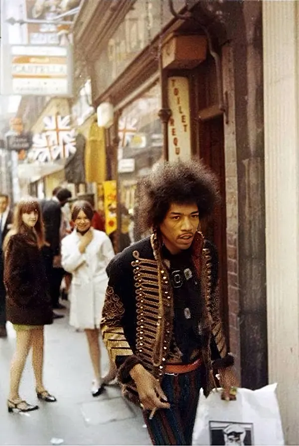 Hottest Most Grooviest Photos From the Past