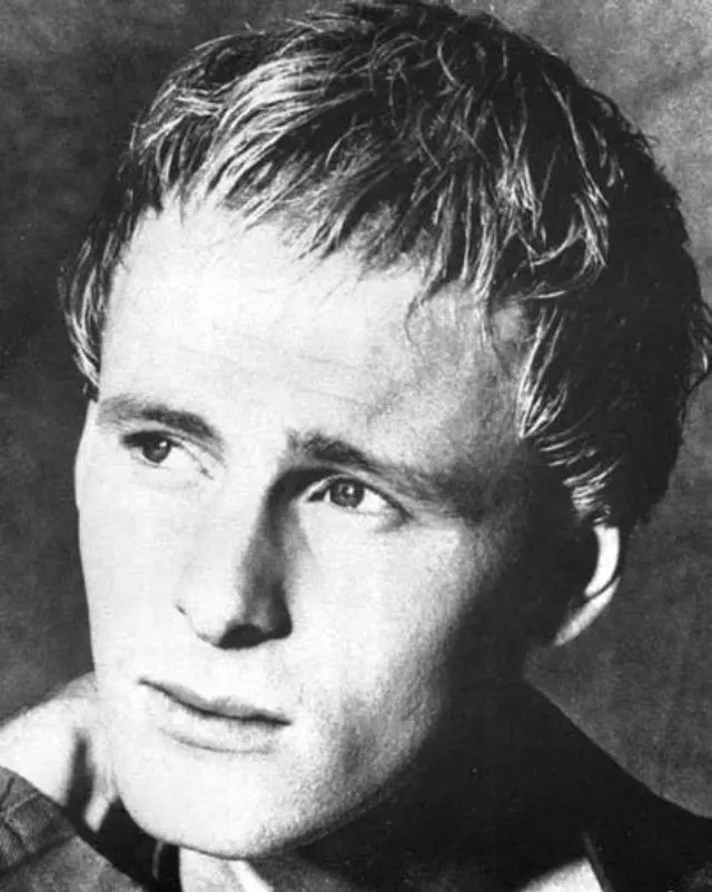 Cool Men Hair Styles from the 1980s