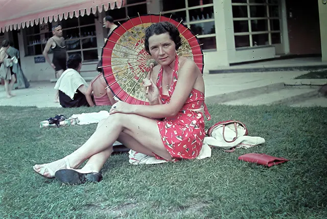Fascinating Color Photographs Portray Everyday Life in Budapest Between 1939 and 1944