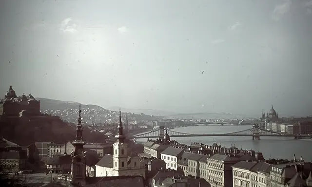 Fascinating Color Photographs Portray Everyday Life in Budapest Between 1939 and 1944