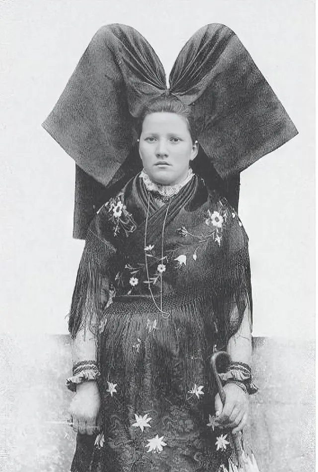 Vintage Photos of Alsace's Schlupfkapp