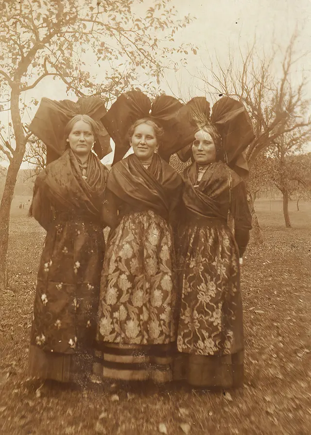 Vintage Photos of Alsace's Schlupfkapp
