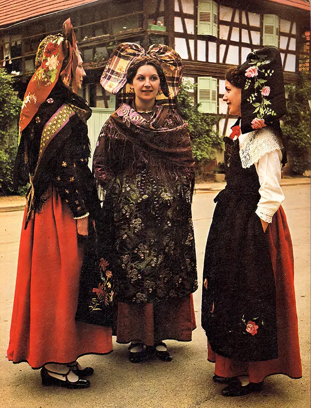 Vintage Photos of Alsace's Schlupfkapp