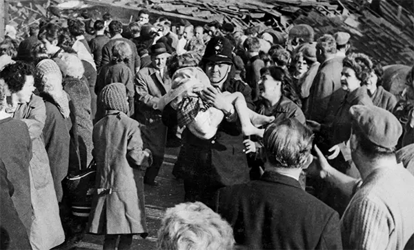 Aberfan Disaster Through Pictures