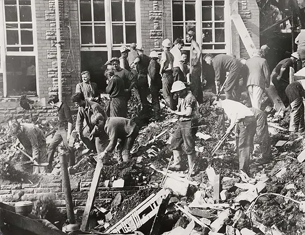 Aberfan Disaster Through Pictures