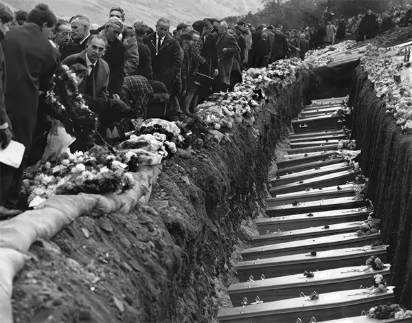 Aberfan Disaster Through Pictures
