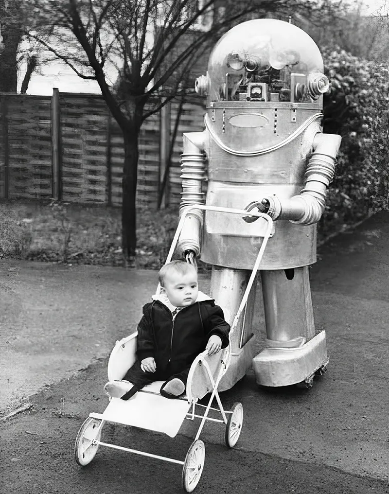 Tinker the Robot: England's Real-Life Housekeeping Robot