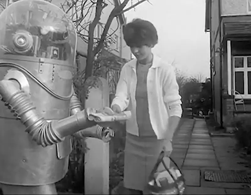 Tinker the Robot: England's Real-Life Housekeeping Robot