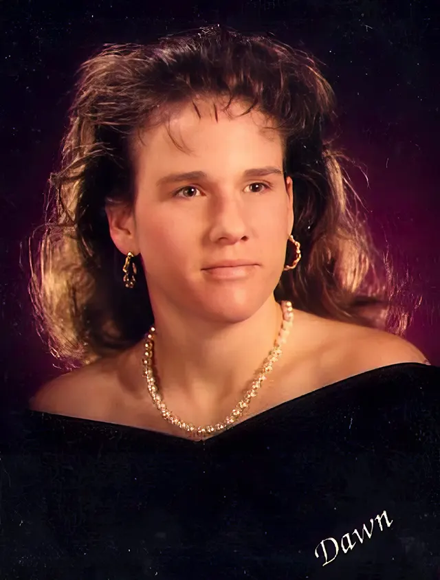Hilarious Studio Portraits from the 1980s and 1990s