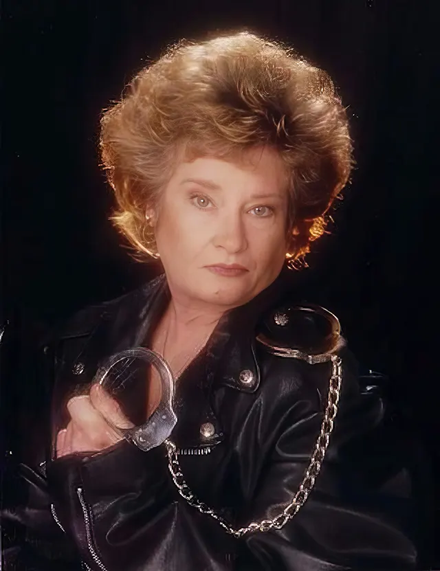 Hilarious Studio Portraits from the 1980s and 1990s