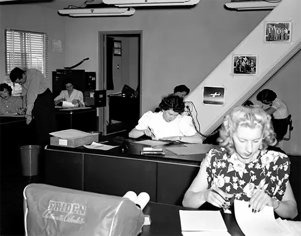 Obsolete Jobs: Forgotten Occupations That No Longer Exist Today