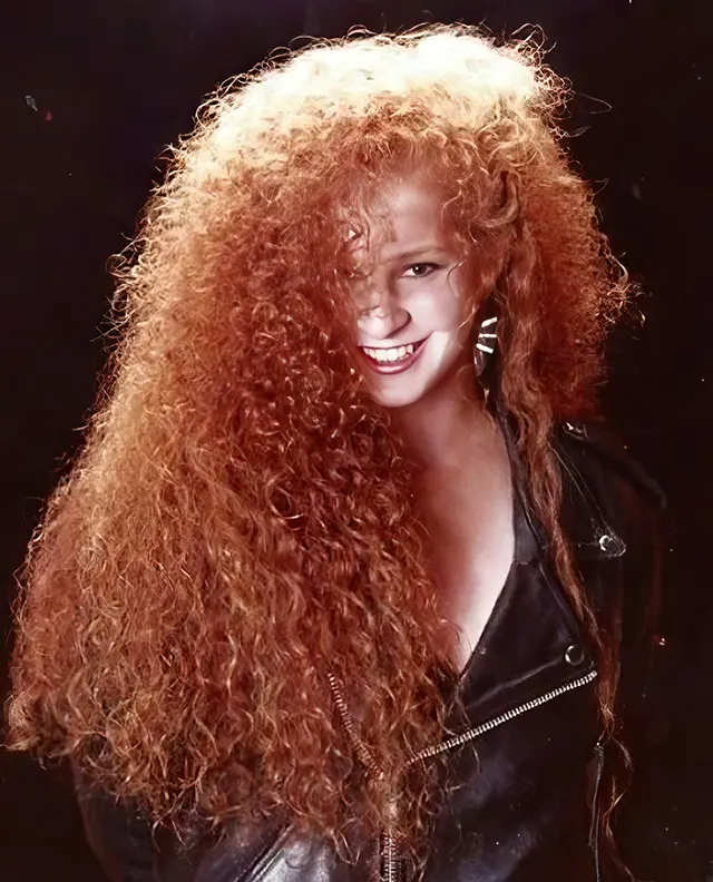 Big Hair Fashion for Women in the 1980s 