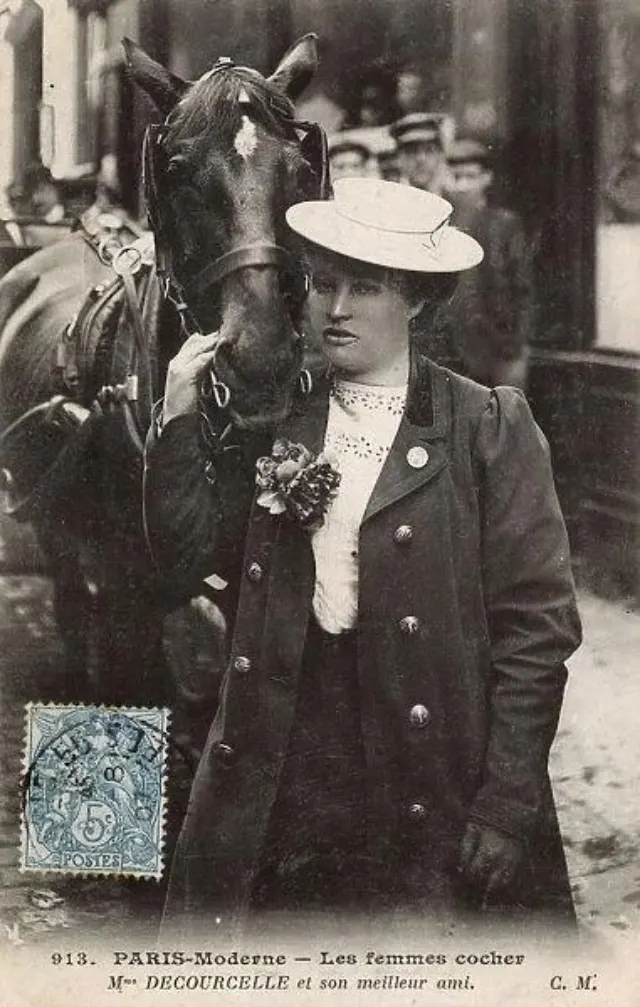 Madame Inès Decourcelle Photos