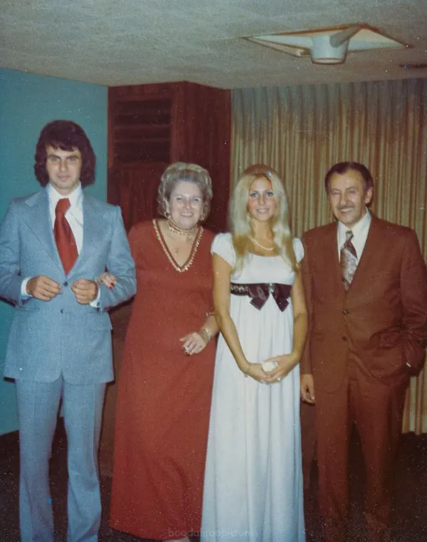 Vintage Photos of Weddings from the 1970s
