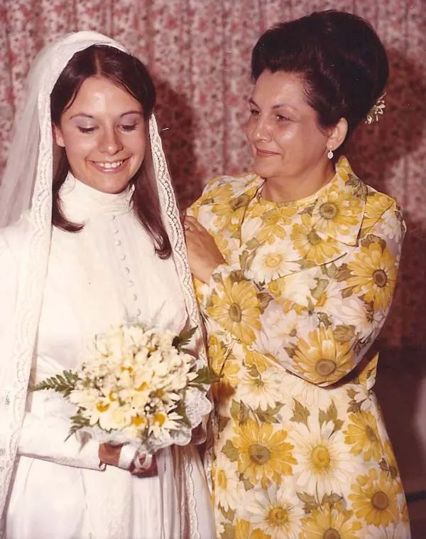 Vintage Photos of Weddings from the 1970s